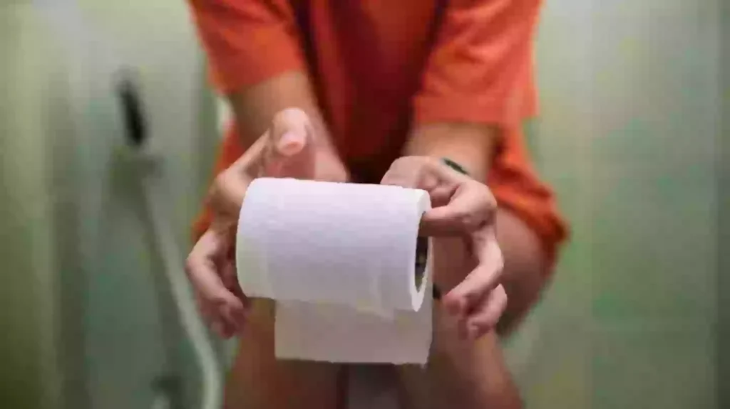 Surgeon explains big mistake people are making after using the toilet that could cause painful health issues